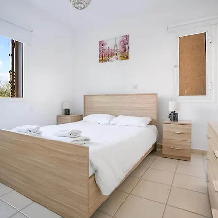 Apartman Resitour - Regina Gardens
